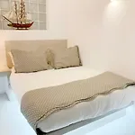 Poli Cave House Santorini Villa