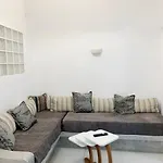 Villa Poli Cave House Santorini Firá