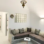 Poli Cave House Santorini Villa *