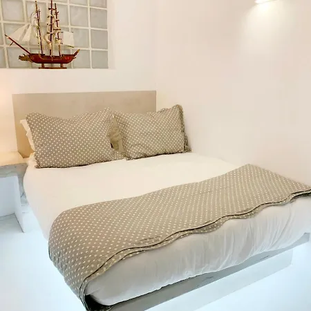 Poli Cave House Santorini Villa
