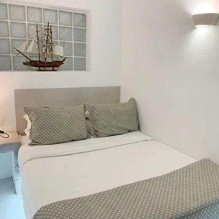 Villa Poli Cave House Santorini