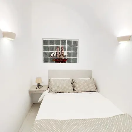 Villa Poli Cave House Santorini