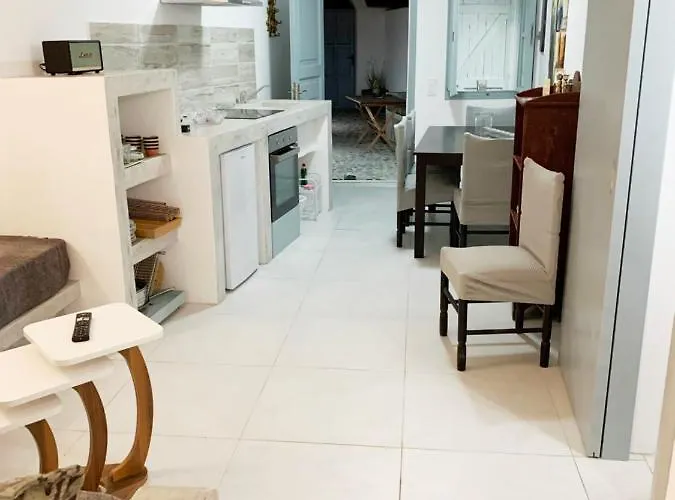 Poli Cave House Santorini * Firá