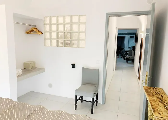 Poli Cave House Santorini