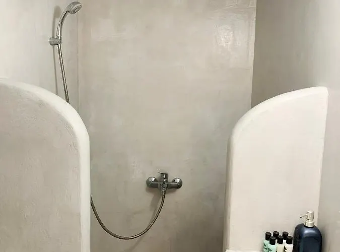 Villa Poli Cave House Santorini Firá