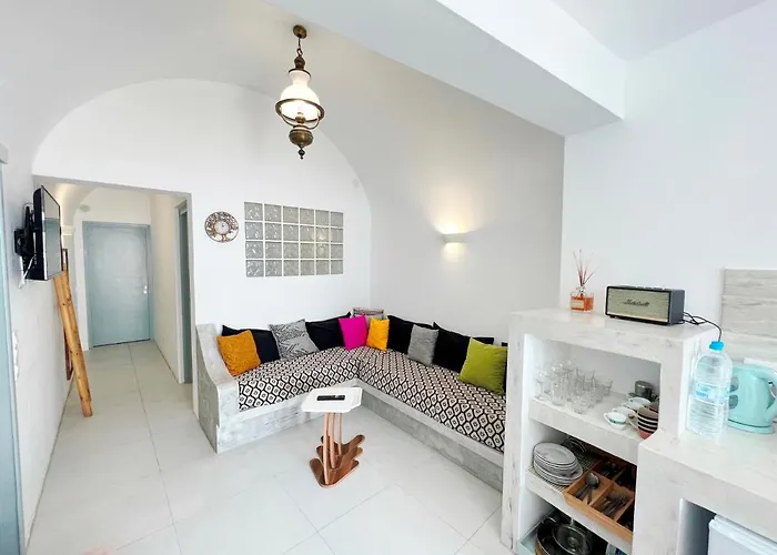 Poli Cave House Santorini * Firá