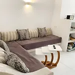 Poli Cave House Santorini 别墅 费拉