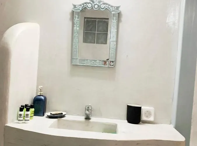 Poli Cave House Santorini * Fira (Santorini)