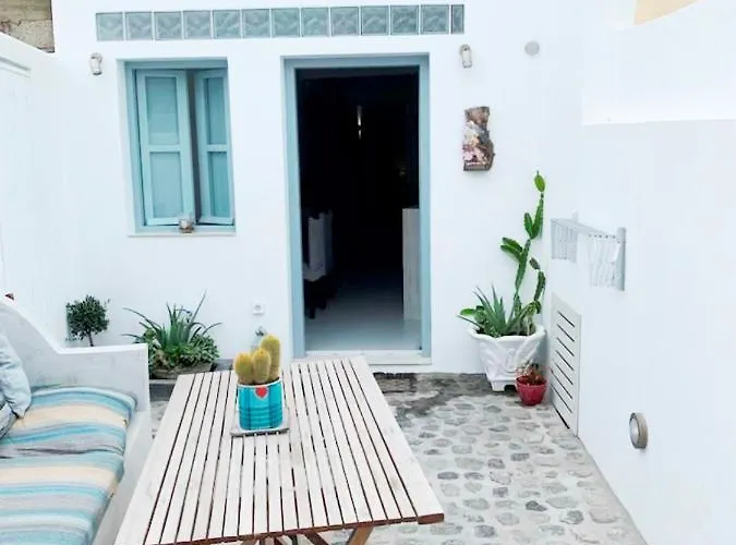 Poli Cave House Santorini * Fira (Santorini)