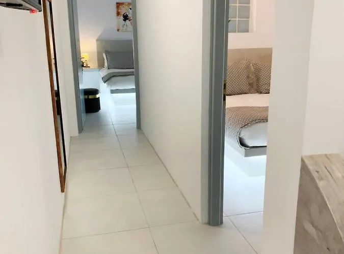 Villa Poli Cave House Santorini