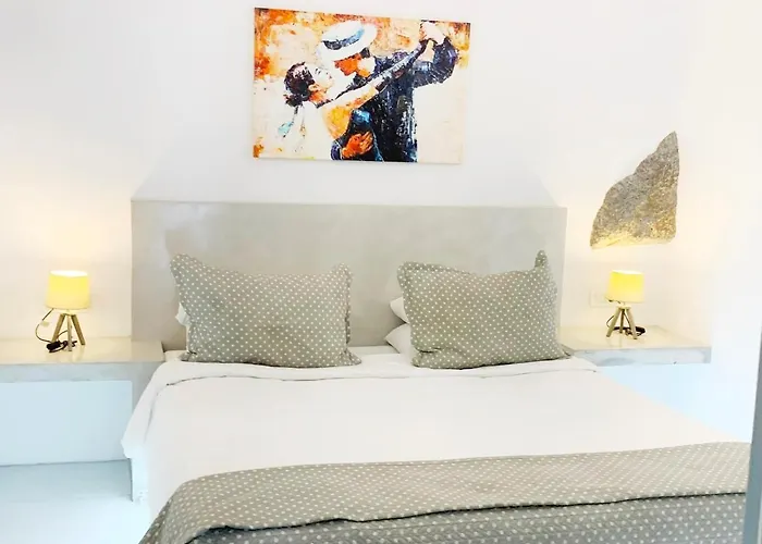 Villa Poli Cave House Santorini